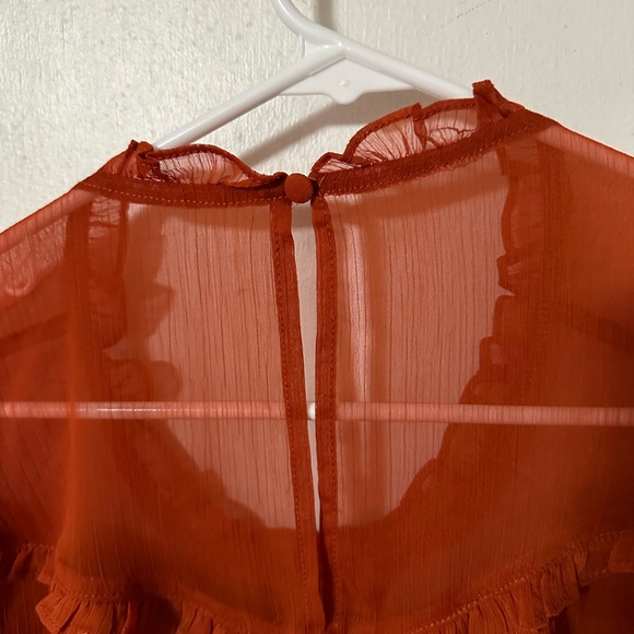 Rust colored blouse - Picture 3 of 3